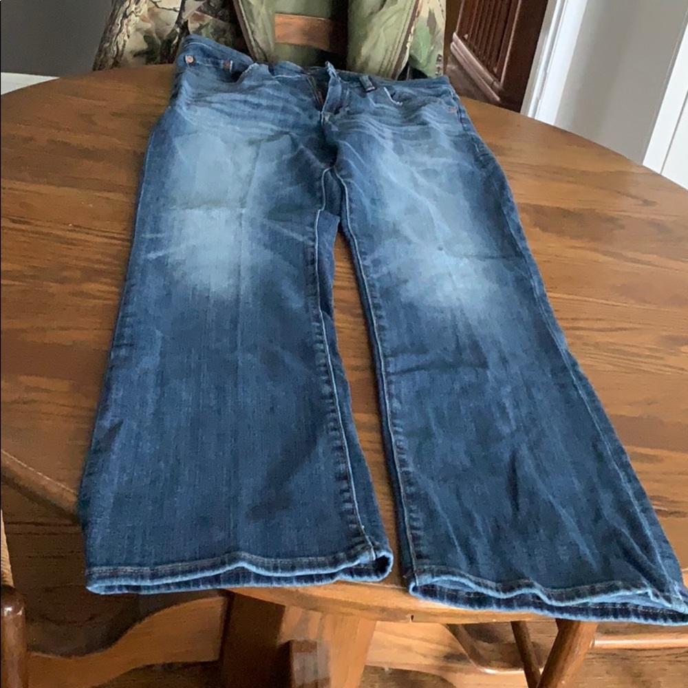 Jeans